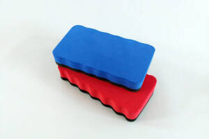 Gąbka do ścierania pisaków